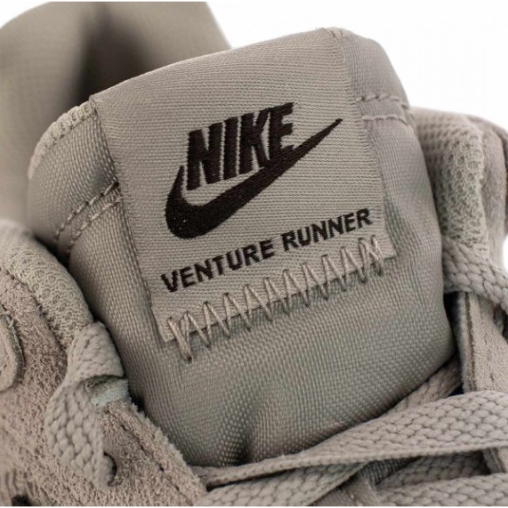 Кроссовки спортивные Nike Venture Runner для бега и на каждый день (CK2944-013)