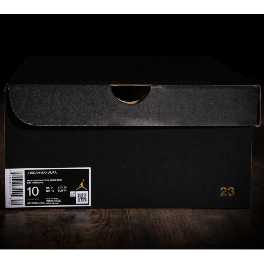 Кроссовки баскетбольные Jordan Max Aura натуральная кожа (AQ9084-005)