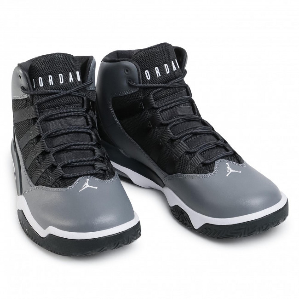 Кроссовки баскетбольные Jordan Max Aura натуральная кожа (AQ9084-005)