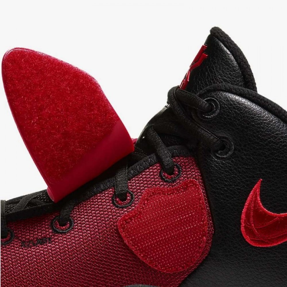 Кроссовки баскетбольные Nike Kyrie Flytrap 3 размер 44 (28 см) чёрно-красные (BQ3060-009)
