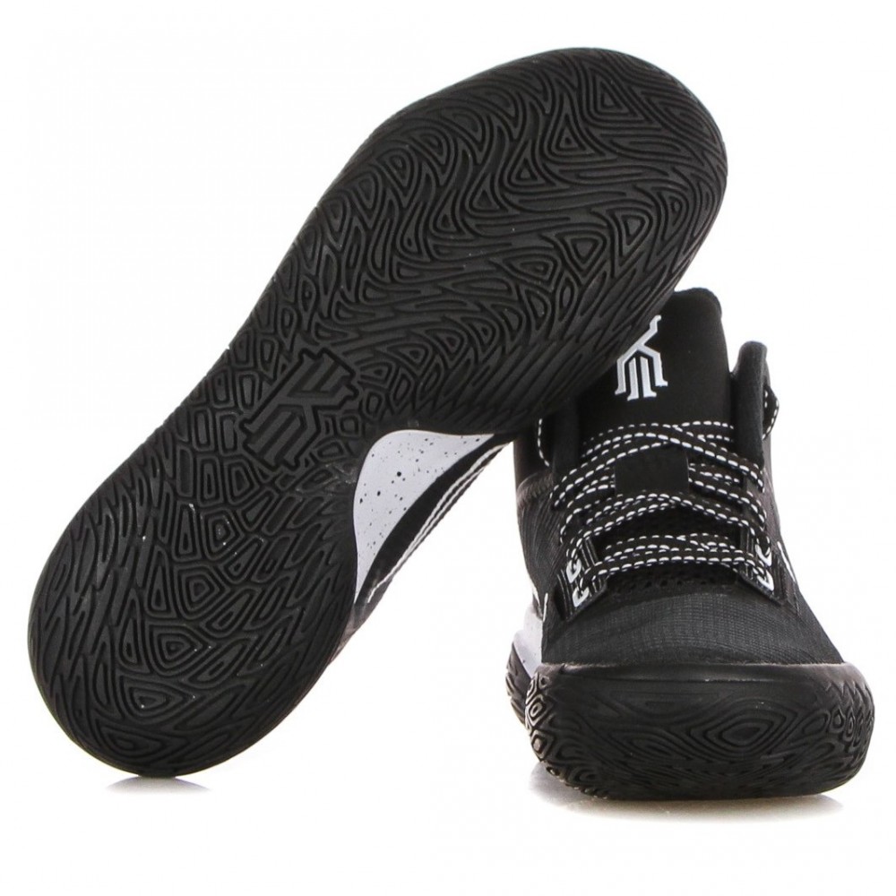 Кроссовки баскетбольные Nike Kyrie Flytrap 4 (CT1972-001)
