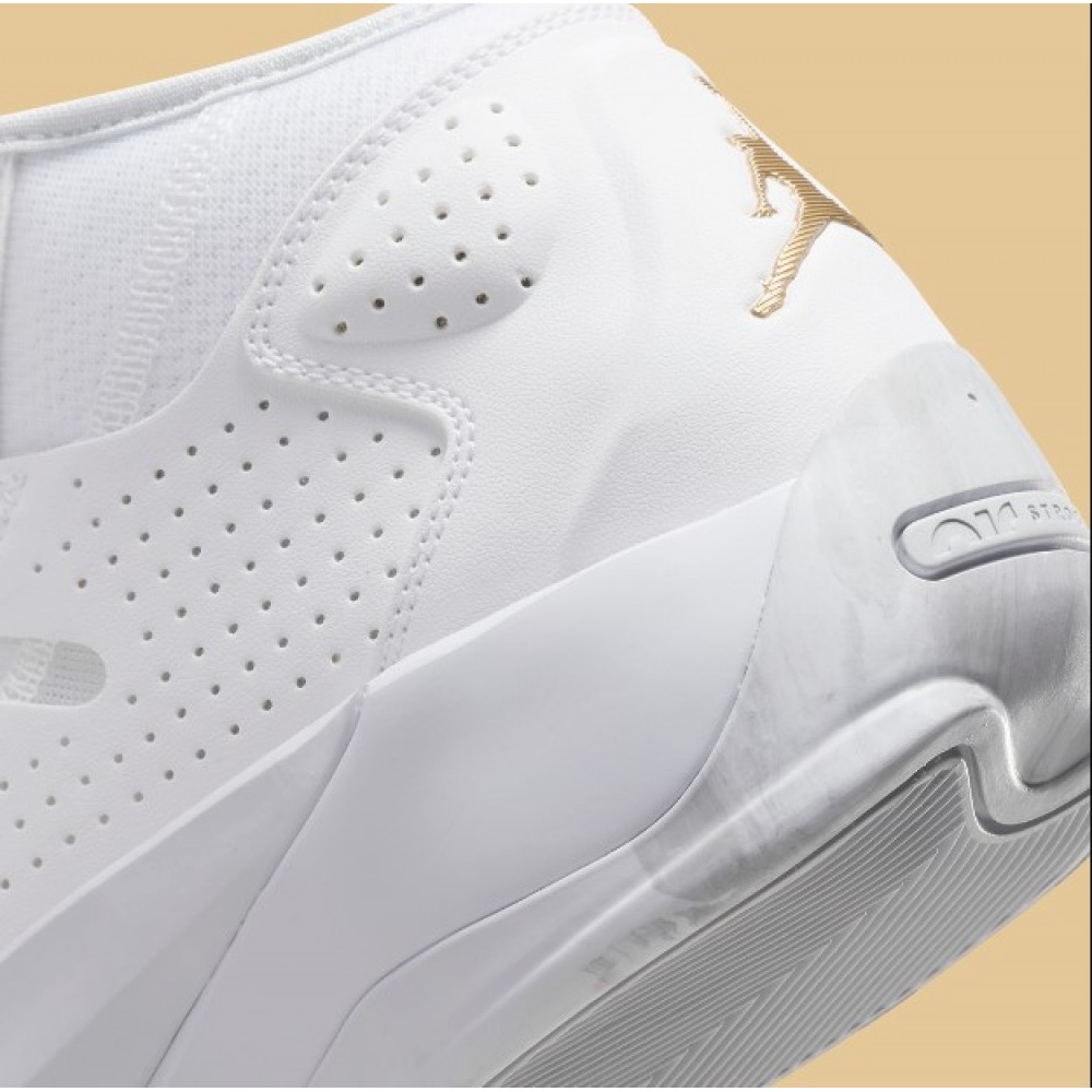 Кроссовки баскетбольные Jordan Zion 2 White Metallic Gold Basketball Shoes (DQ7688-170)