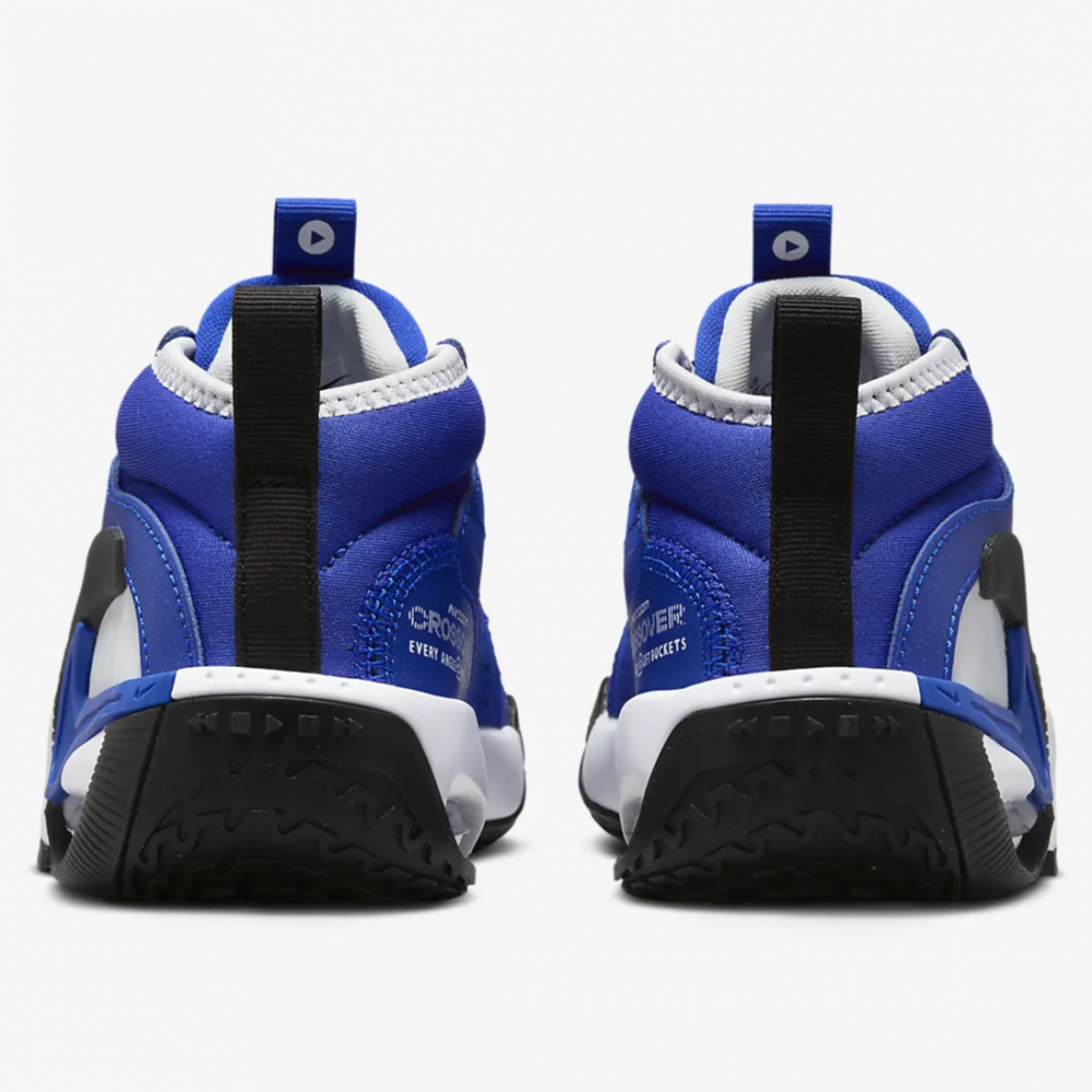 Детские баскетбольные кроссовки Nike Air Zoom Crossover 2 Big Kids' Basketball Shoes (FB2689-401)