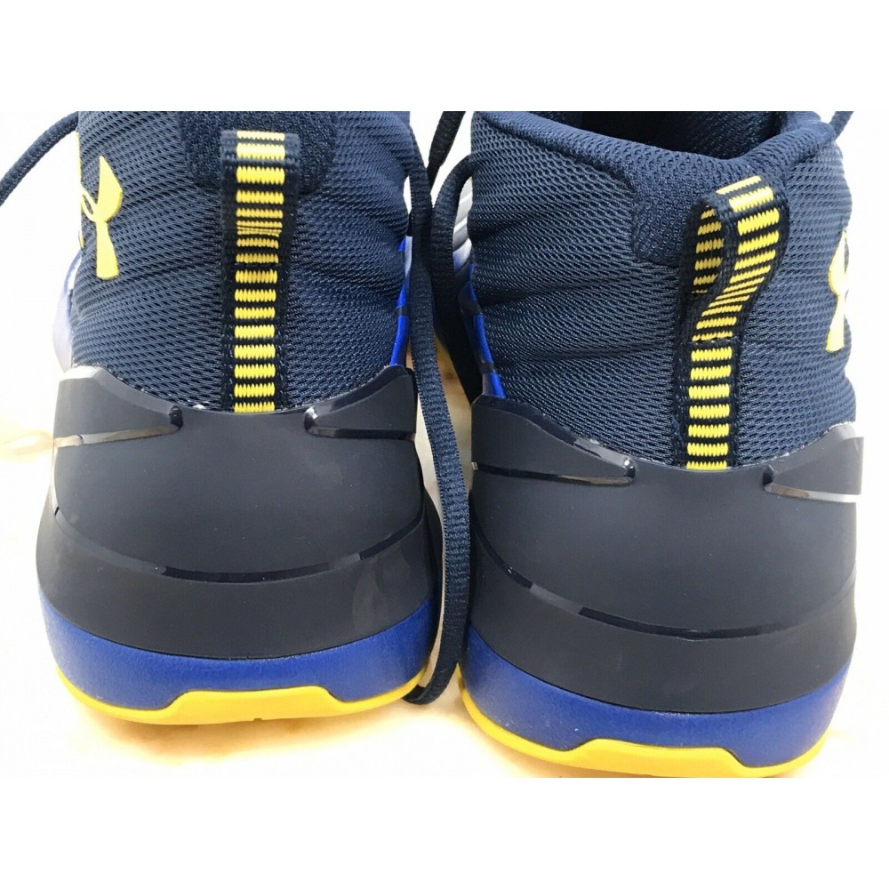 Кроссовки баскетбольные Under Armour Lockdown 3 размер EUR 47 (30,5 см) (3020622-400) 