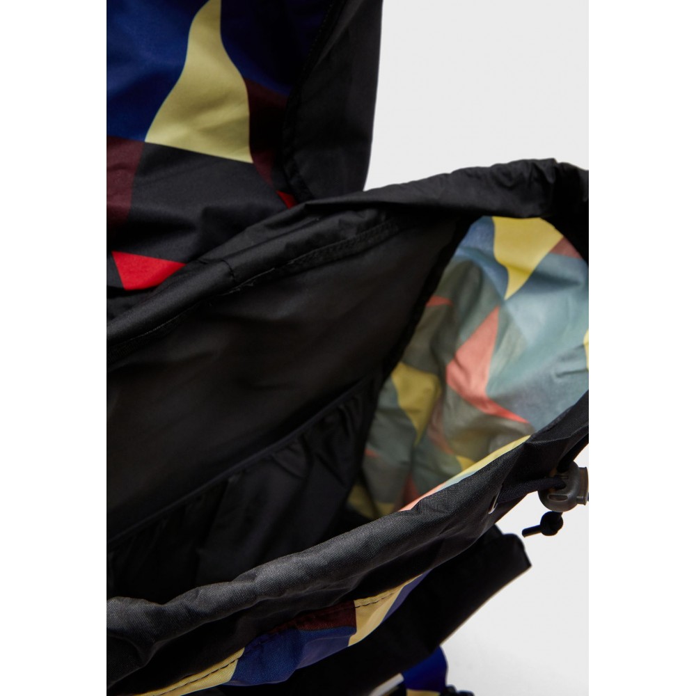 Рюкзак баскетбольный Nike Kyrie Irving Backpack 37 л (BA6156-010)