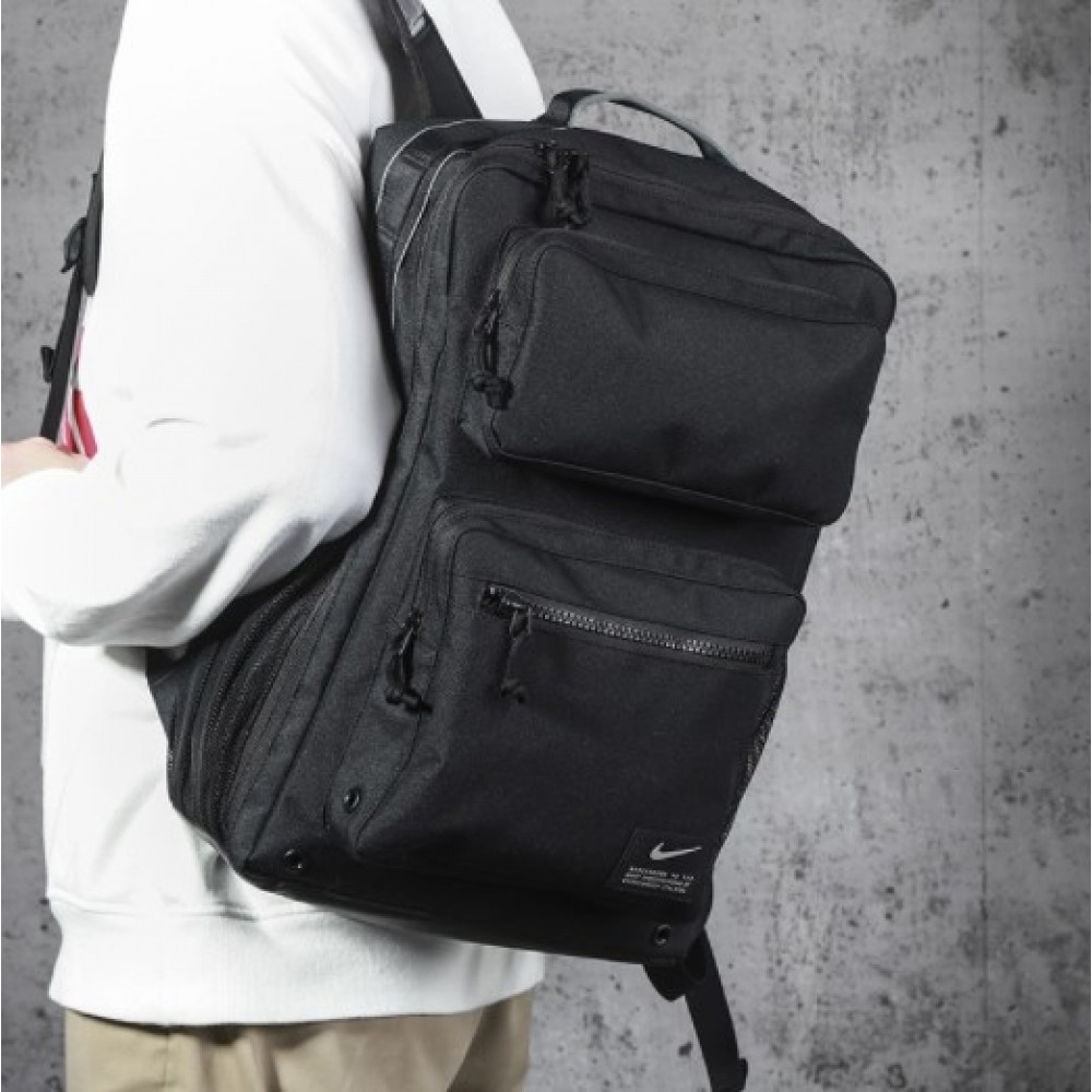 Рюкзак спортивный Nike Utility Speed 27 л (CK2668-010)