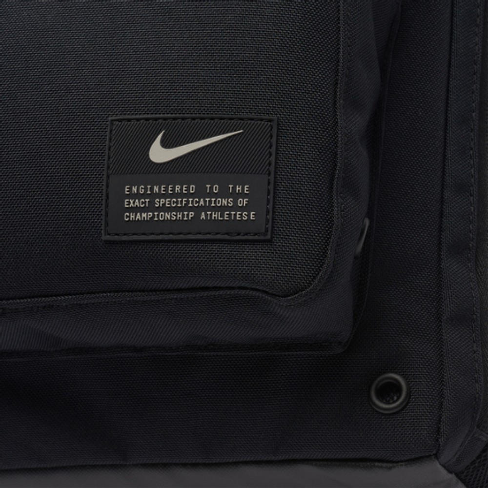 Рюкзак спортивный Nike Utility Speed 27 л (CK2668-010)