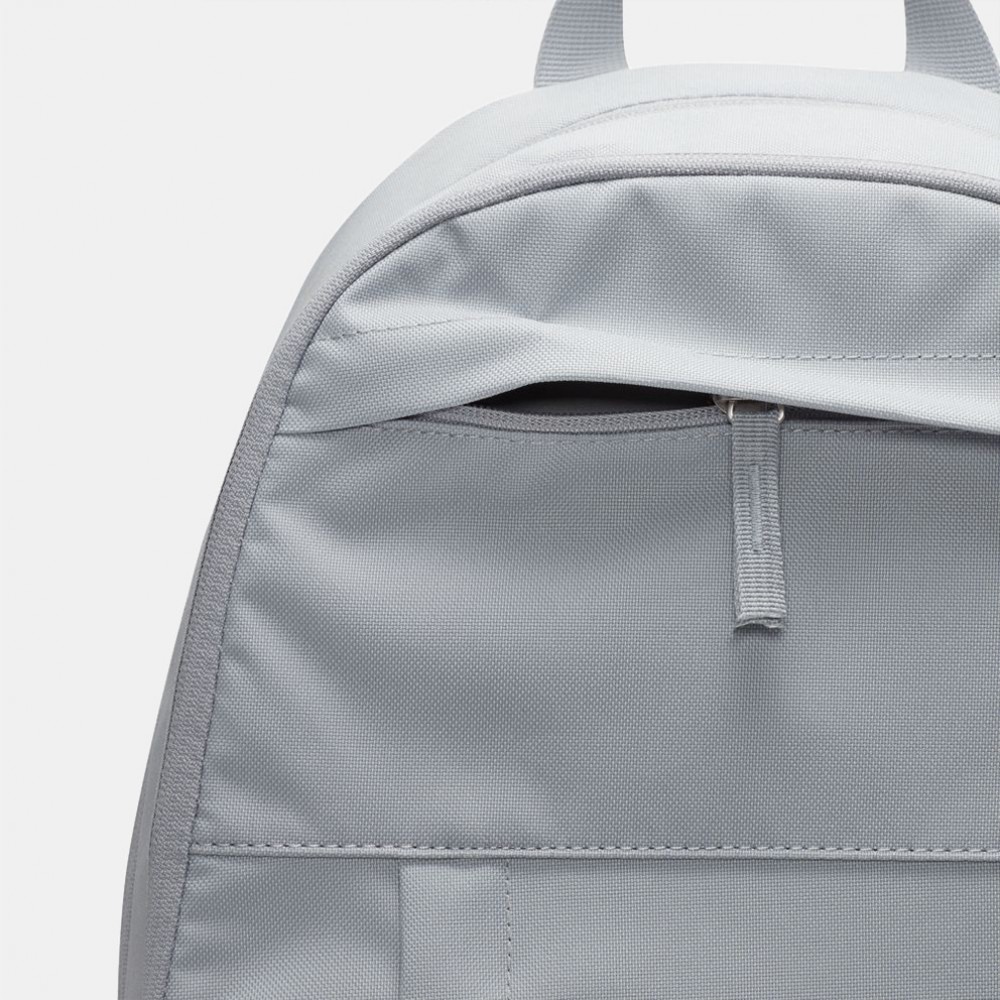 Рюкзак спортивный городской Nike Backpack 21 л (DD0559-012)