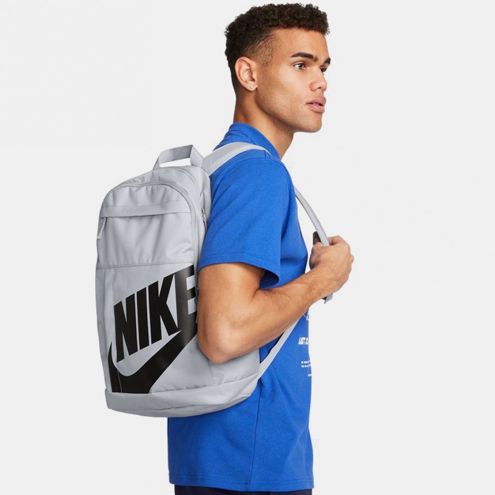 Рюкзак спортивный городской Nike Backpack 21 л (DD0559-012)