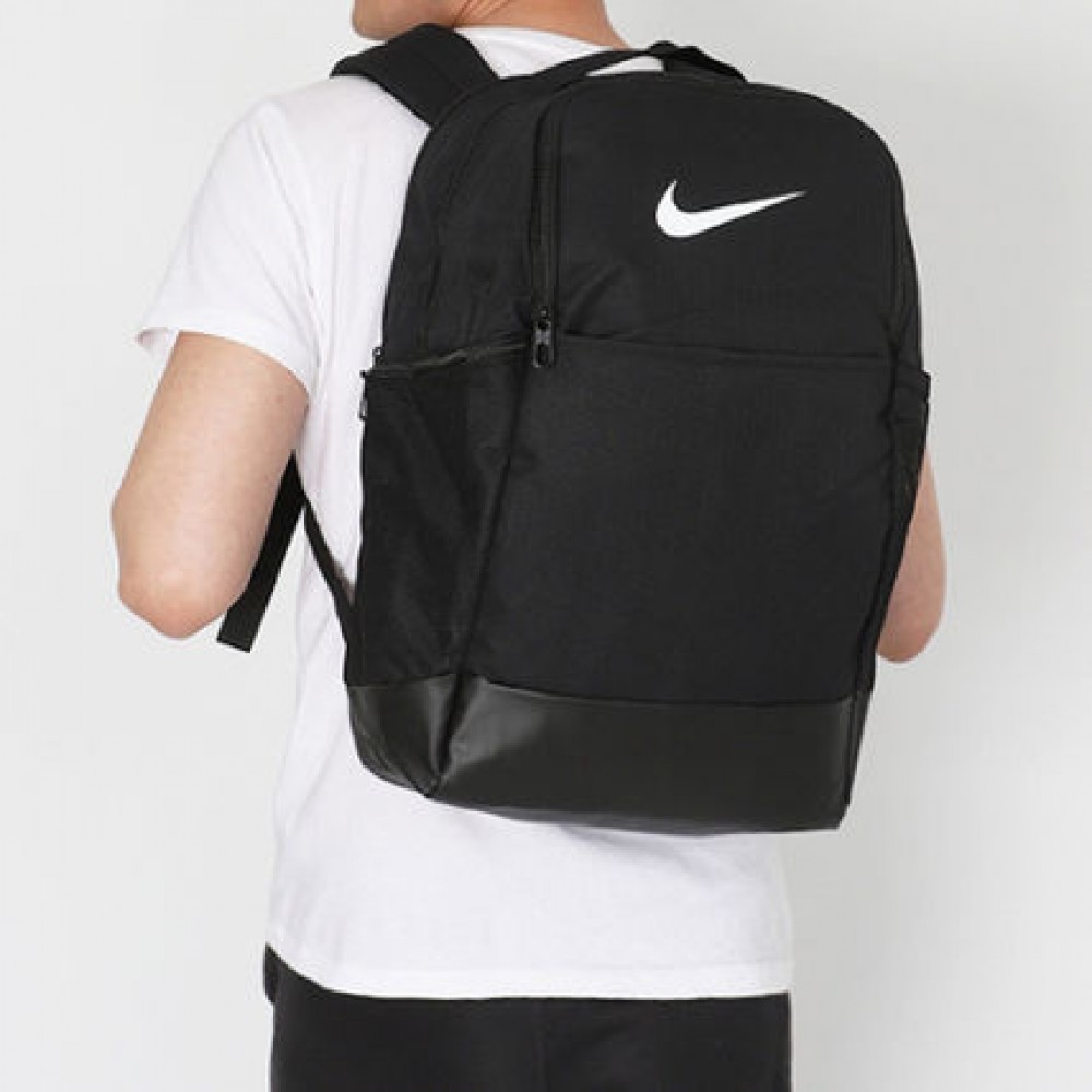 Рюкзак спортивный городской Nike Brasilia 9.5 Medium Backpack 24 л (DH7709-010)