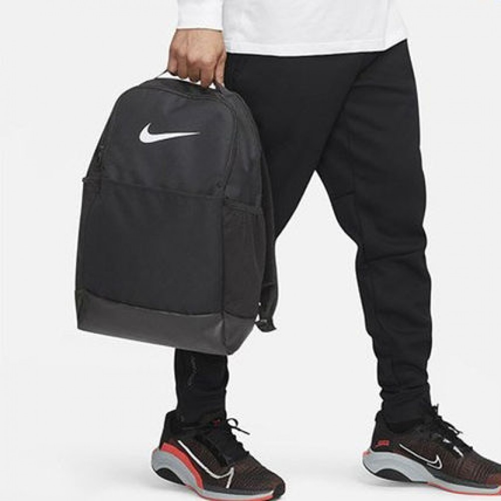 Рюкзак спортивный городской Nike Brasilia 9.5 Medium Backpack 24 л (DH7709-010)