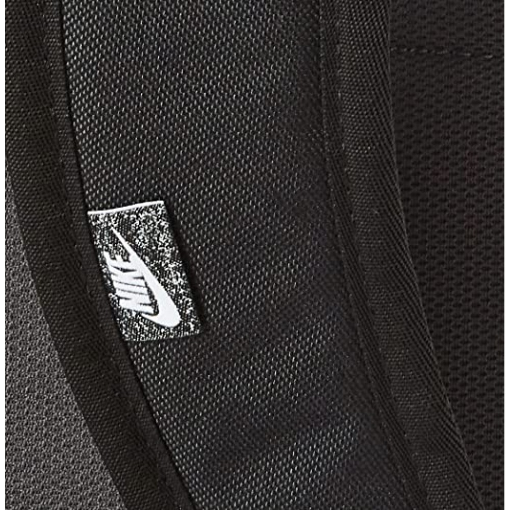 Рюкзак спортивный городской Nike Elemental Backpack 21 л (DJ7370-010)