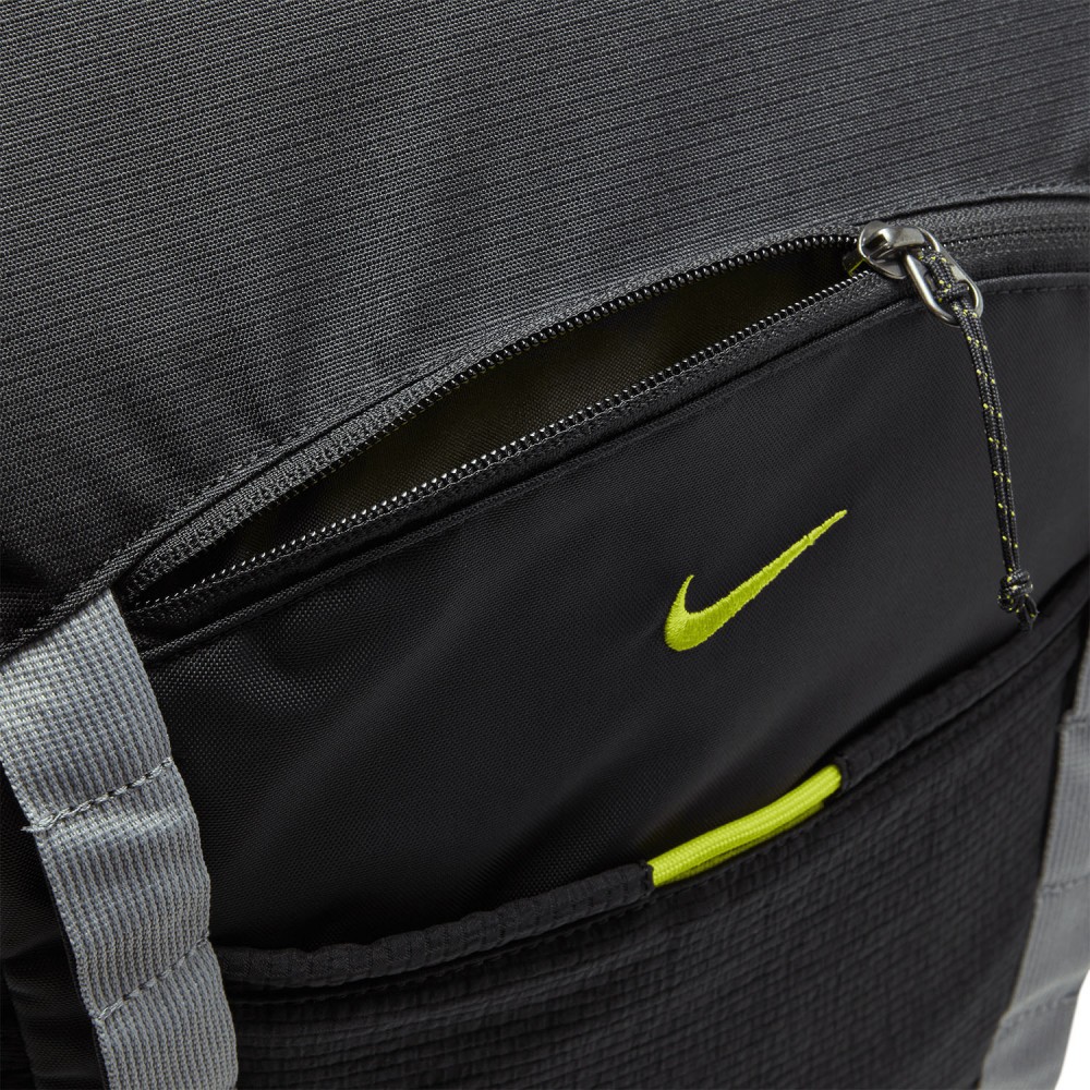 Рюкзак спортивный Nike Hike Backpack 27 л (DJ9677-010)