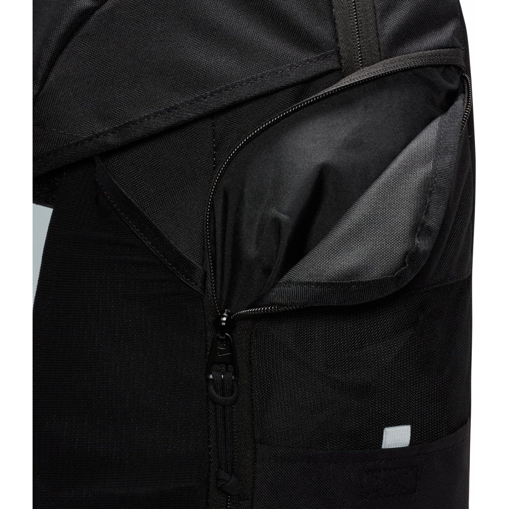 Рюкзак спортивный Nike Academy Team Backpack 30 л полиэстер (DV0761-011)