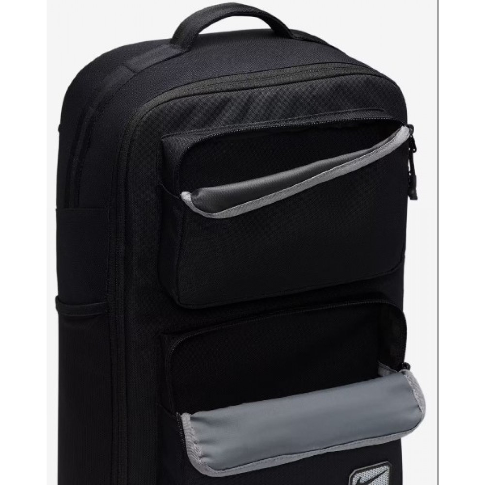 Рюкзак спортивный Nike Utility Speed Backpack 27 л (FN4106-010)