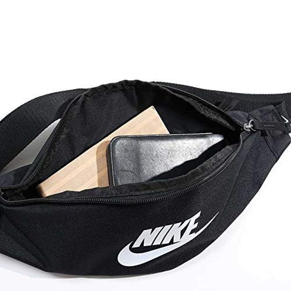 Сумка-бананка на пояс Nike Heritage Waistpack для хранения мелких предметов (BA5750-010)