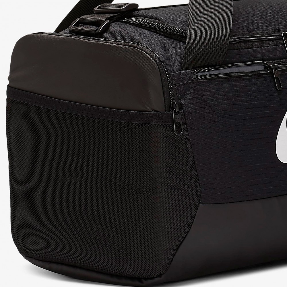 Сумка спортивная Nike Brasilia 41 л для тренировок и спорта (BA5957-010)