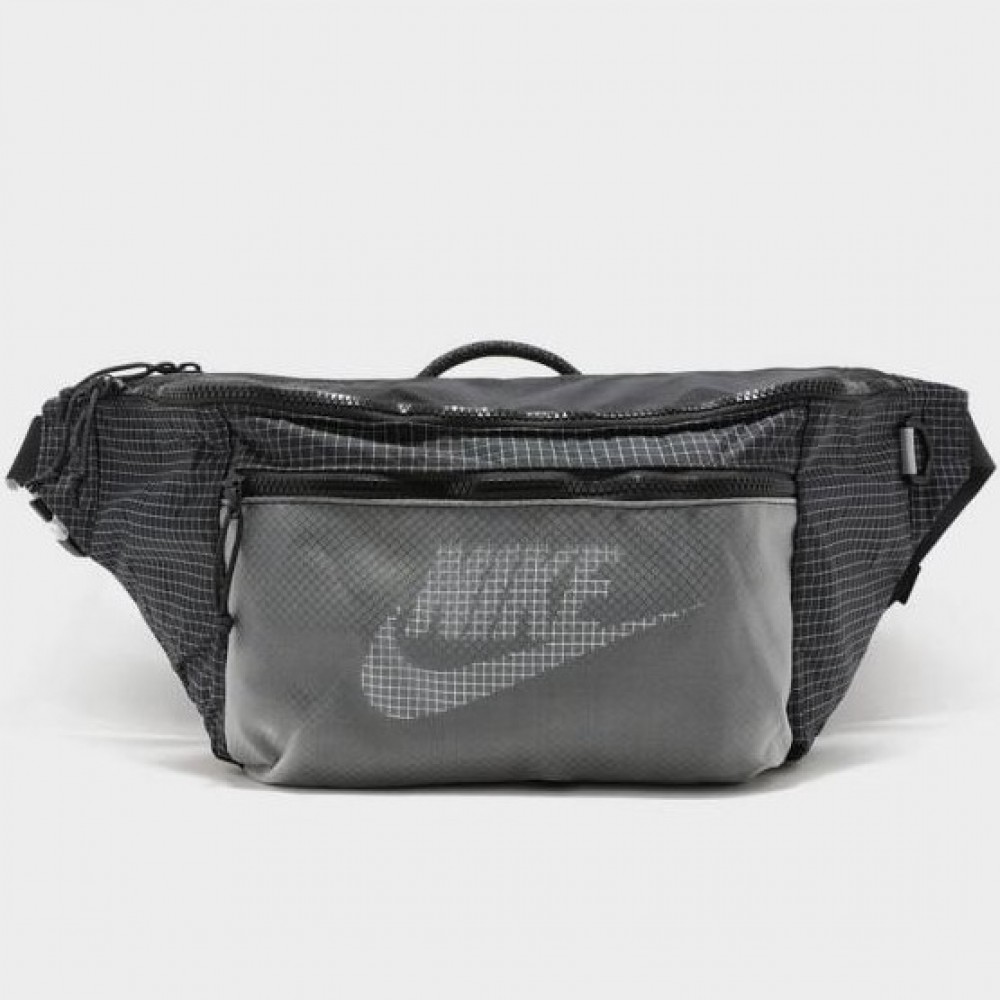 Сумка на пояс-через плечо Nike Tech Hip Pack 10 л для хранения мелких предметов (CV1411-011)