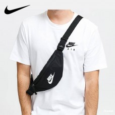 Сумка-бананка на пояс Nike Heritage Waistpack для хранения мелких предметов (DB0488-010)