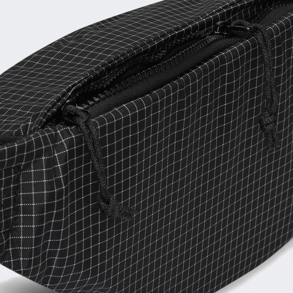 Сумка на пояс-через плечо Nike Tech Hip Pack для хранения мелких предметов (DJ1620-011)