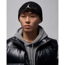 Шапка Jordan Terra Beanie черная (FZ2055-010)