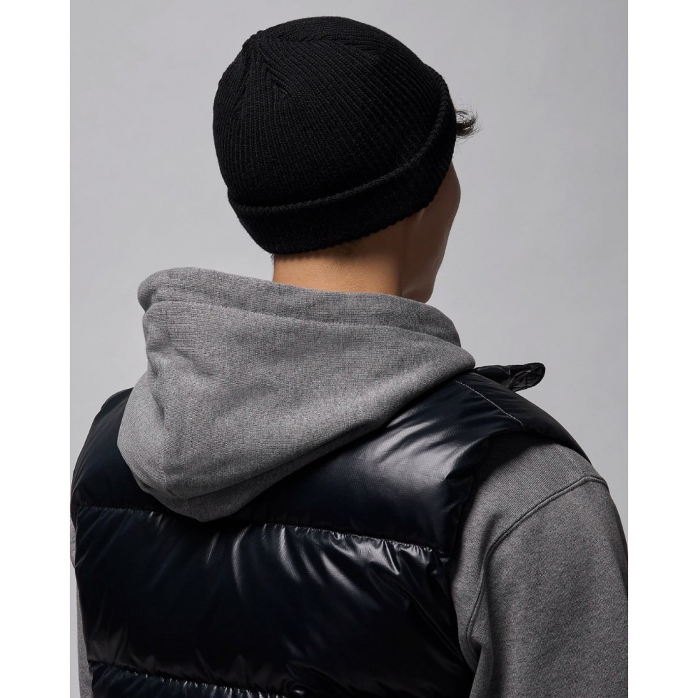 Шапка Jordan Terra Beanie черная (FZ2055-010)