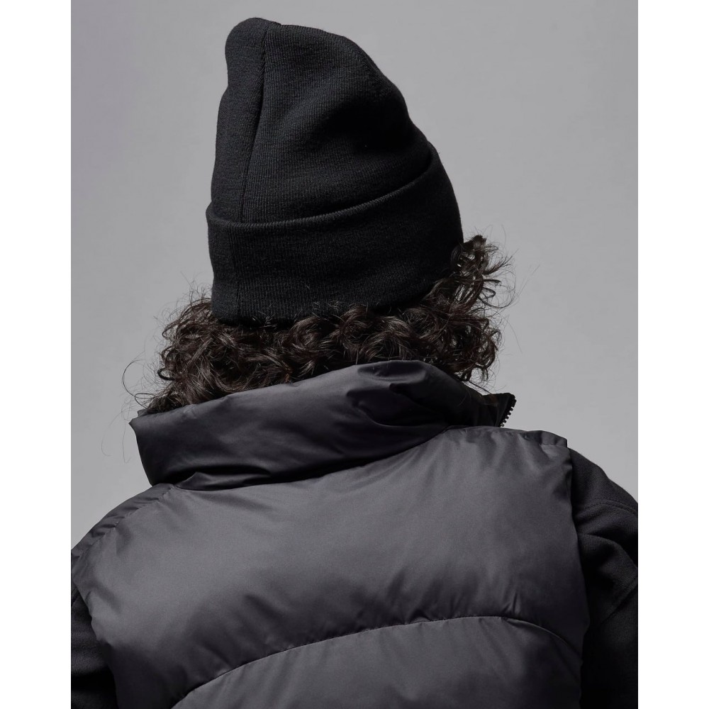 Шапка Jordan Peak Beanie черная (HJ3224-010)