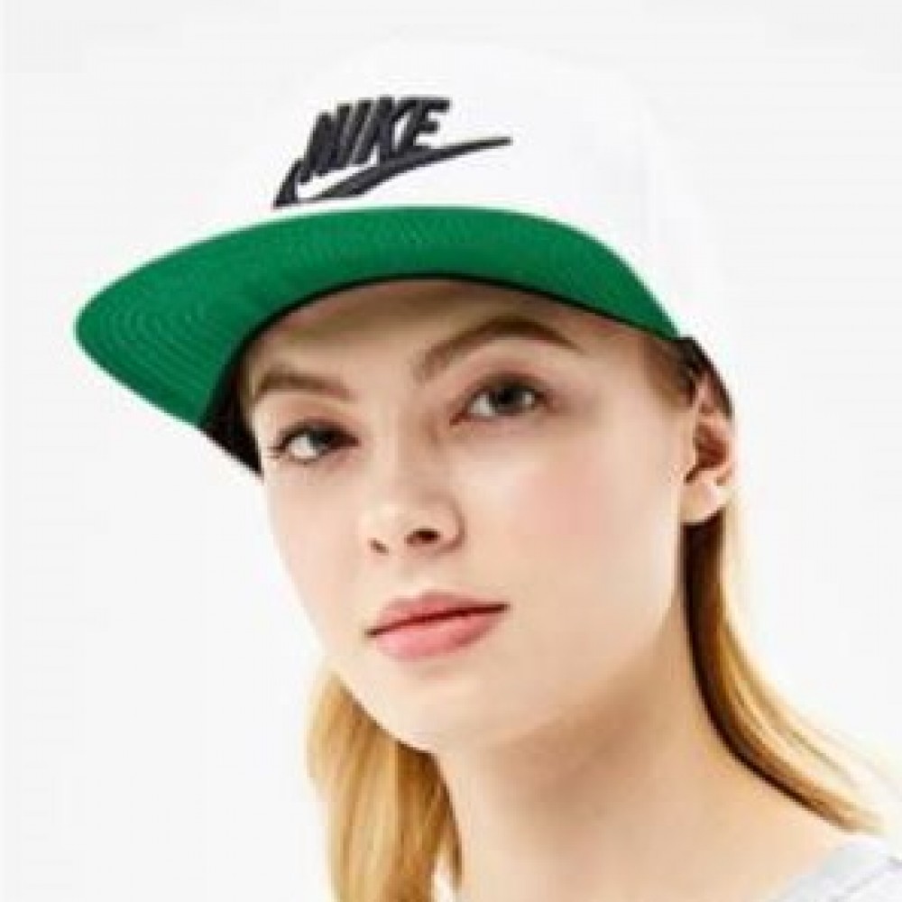 Кепка-бейсболка с прямым козырьком Nike Futura Snapback In White 6-панельный снэпбек (891284-100) 