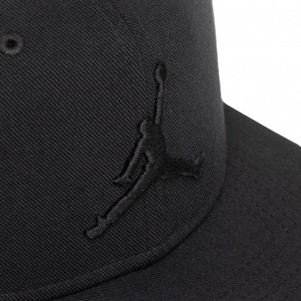 Кепка с прямым козырьком Jordan Pro Jumpman Snapback 6-панельный снэпбек (AR2118-011)