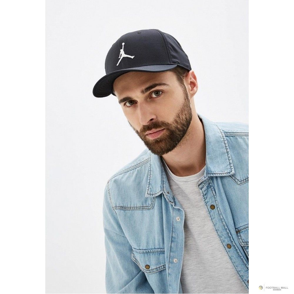 Кепка-снэпбек  Jordan Pro Jumpman Snapback 6-панельный  (AV8439-010)