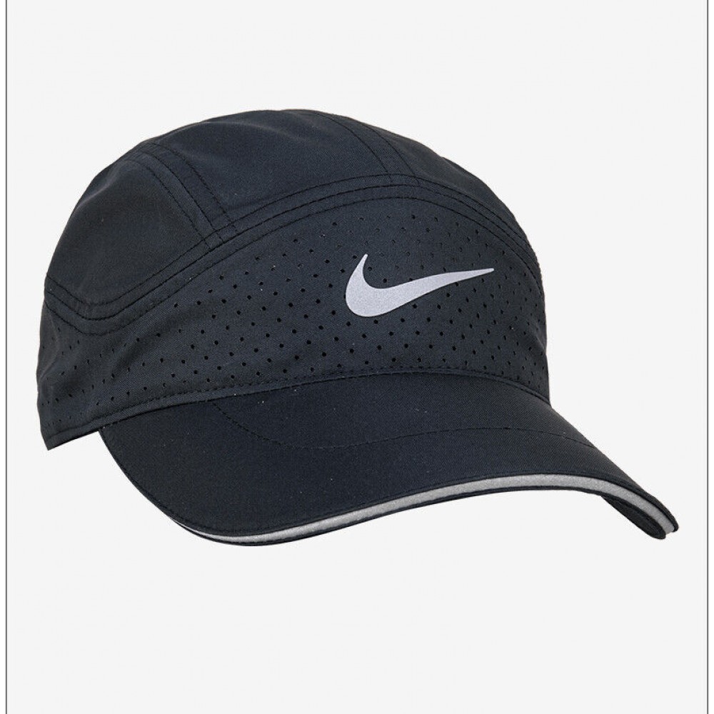 Кепка Nike AeroBill Tailwind Cap (BV2204-010)