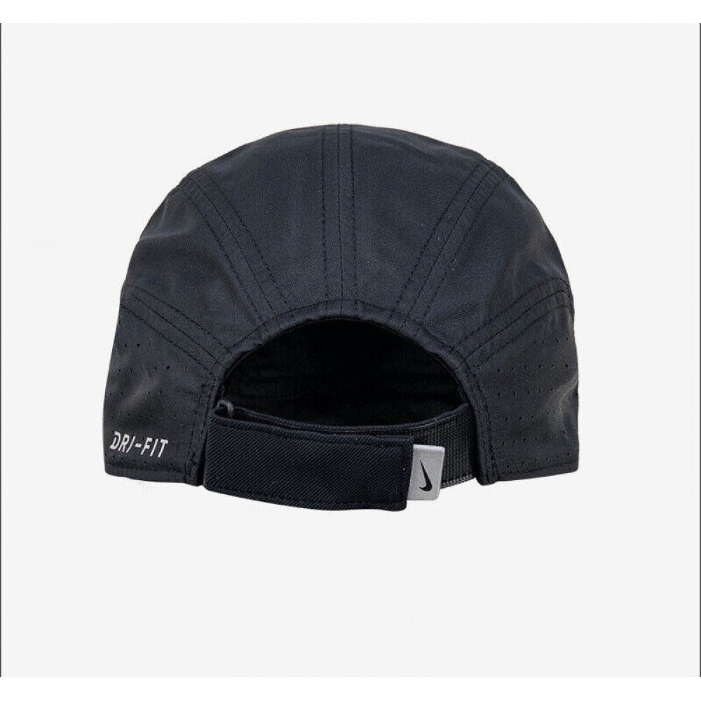 Кепка Nike AeroBill Tailwind Cap (BV2204-010)