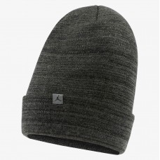 Шапка осенняя-зимняя Jordan Cuffed Beanie (DJ6048-010)