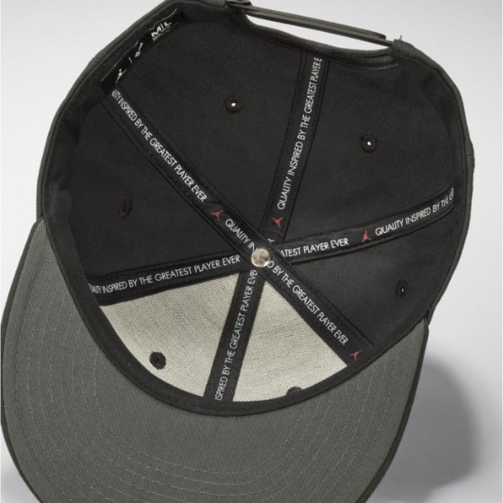 Кепка-снэпбек с прямым козырьком Jordan Pro Jumpman Snapback (FV5296-010)