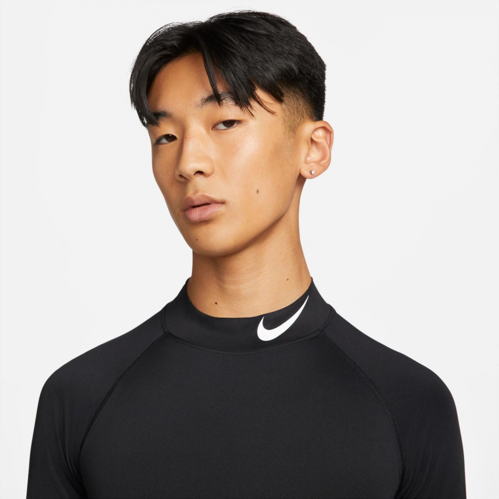 Футболка компресионная Nike Pro Men's Tight-Fit Long-Sleeve Top с длинными рукавами (DD1986-010)