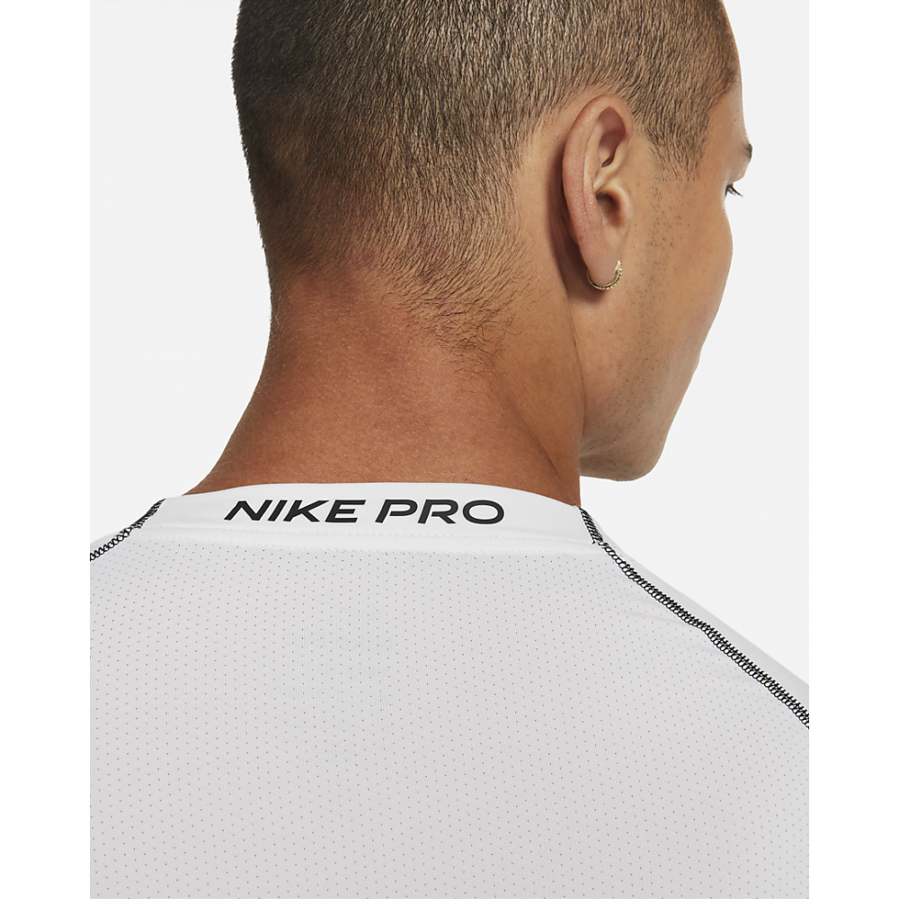 Футболка компрессионная с длинными рукавами Nike Pro Dri-FIT Long-Sleeve (DD1990-100) 