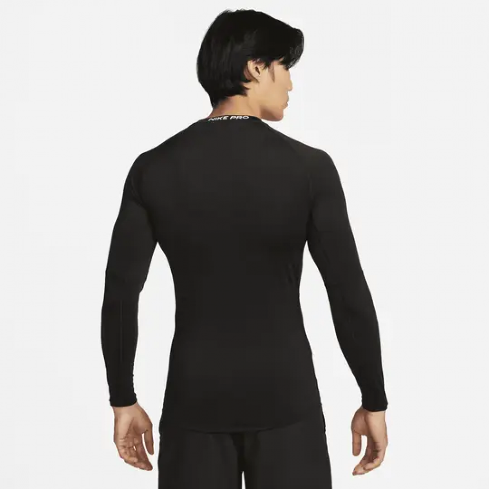 Футболка компрессионная Nike Pro Men's Dri-FIT Tight Long-Sleeve Fitness Top (FB7919-010)
