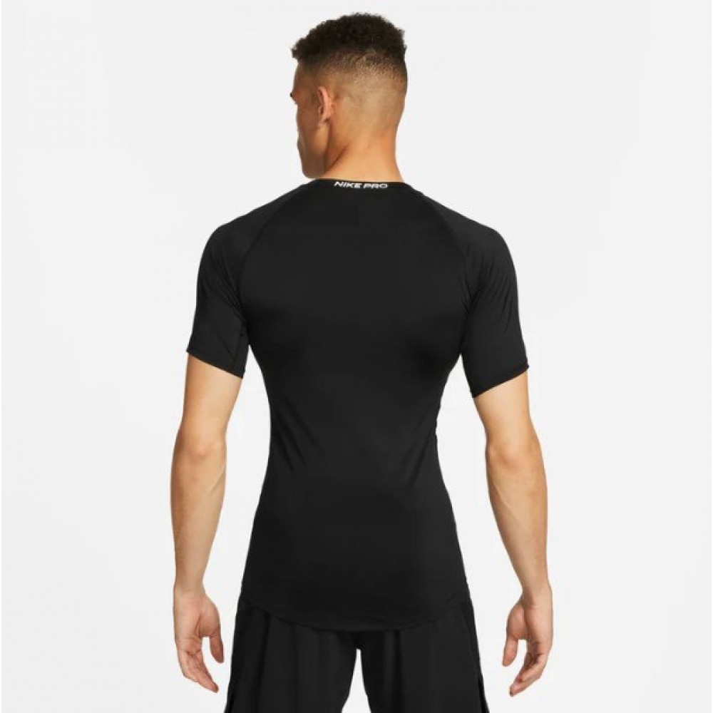 Футболка компрессионная Nike Pro Men's Dri-FIT Tight Short-Sleeve Fitness Top (FB7932-010)