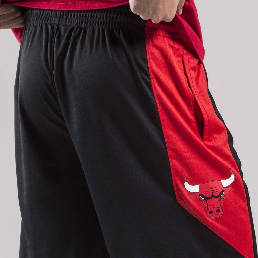 Шорты баскетбольные Nike NBA Chicago Bulls Short Practice 18 размер L, XL (AJ5056-010)