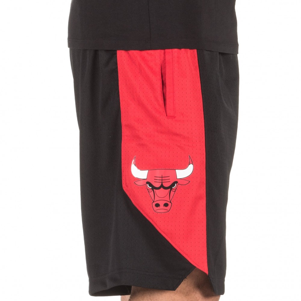 Шорты баскетбольные Nike NBA Chicago Bulls Short Practice 18 размер L, XL (AJ5056-010)