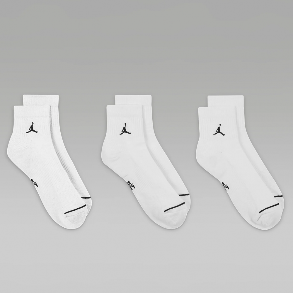 Носки баскетбольные Jordan Джордан Everyday Ankle Socks средние 3 пары (DX9655-100)