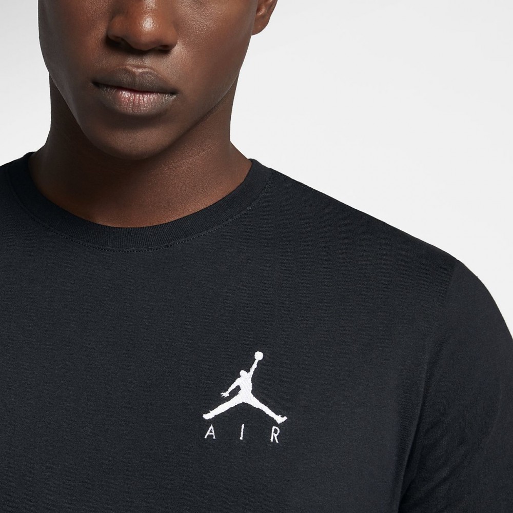 Футболка мужкая Jordan Jumpman Air Embrd Tee Men's (AH5296-010)