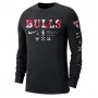 Футболка баскетбольная Nike Chicago Bulls NBA Long-Sleeve Men's T-Shirt (DZ0339-010)