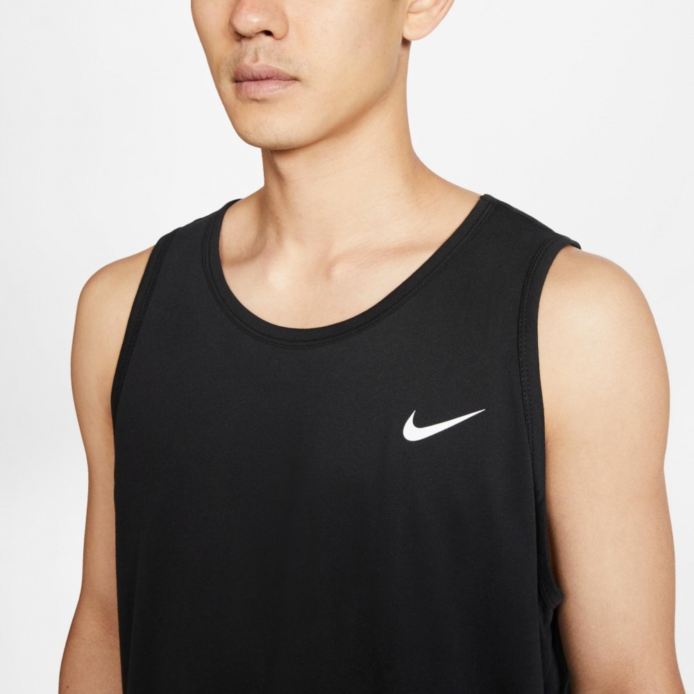 Майка мужская спортивная Nike Dri-FIT Training Tank (AR6069-010)