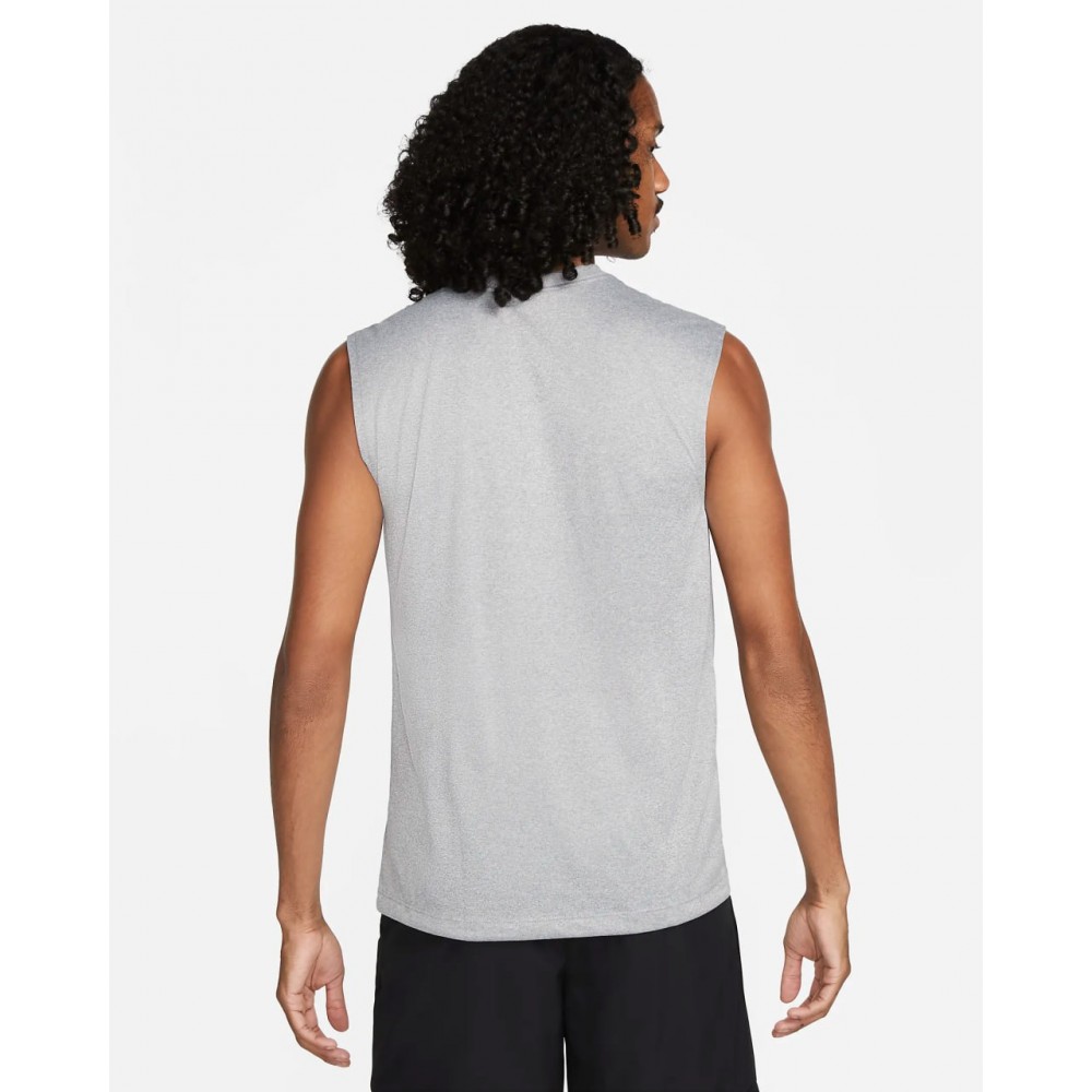 Майка мужская спортивная Nike Dri-FIT Legend Men's Sleeveless Fitness T-Shirt (DX0991-063)