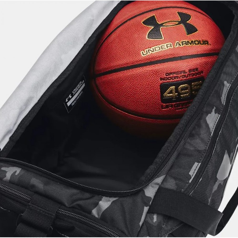 Сумка спортивная Under Armour Undeniable 5.0 Small Duffle Bag 40 л чёрная (1369222-007)