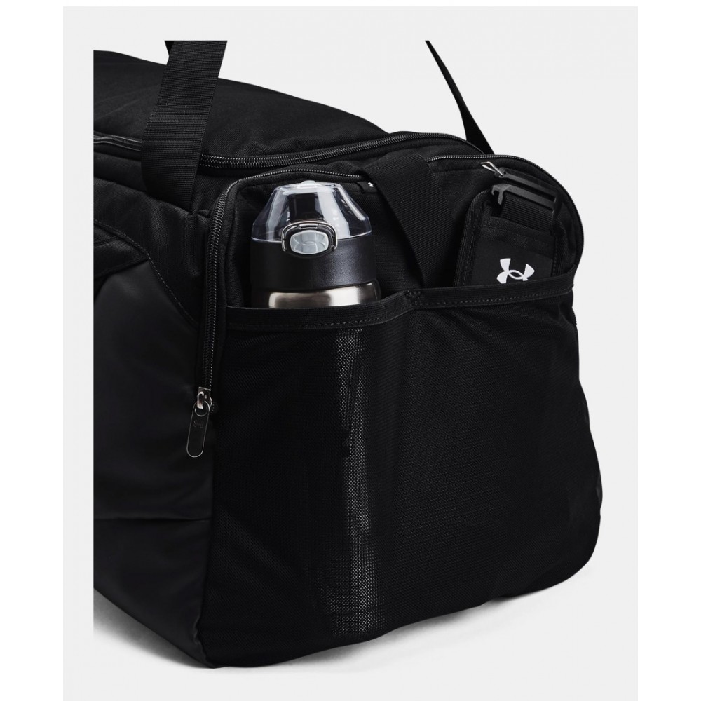 Сумка спортивная Under Armour Undeniable 5.0 Medium Duffle Bag 58 л чёрная (1369223-001)