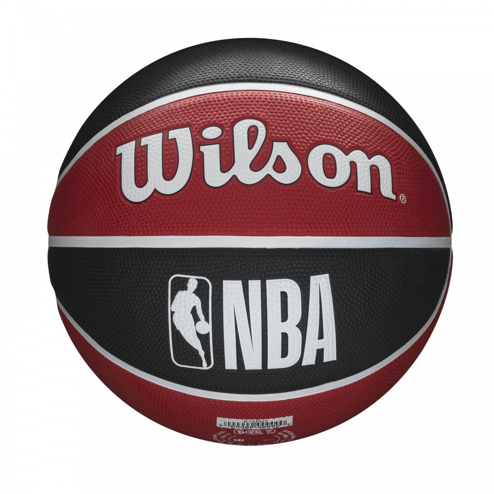 Мяч баскетбольный Wilson NBA Chicago Bulls Outdoor размер 7 резиновый (WTB1300XBCHI)