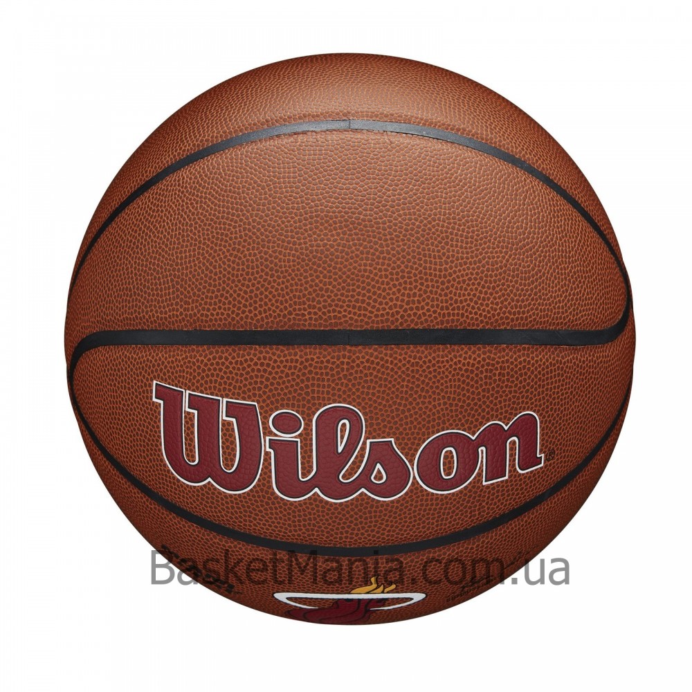 Мяч баскетбольный Wilson NBA Team Composite Miami Heat размер 7 композитная кожа (WTB3100XBMIA)
