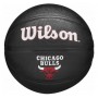 Мини-мяч баскетбольный Wilson Mini Chicago Bulls размер 3 (WZ4017602XB03)